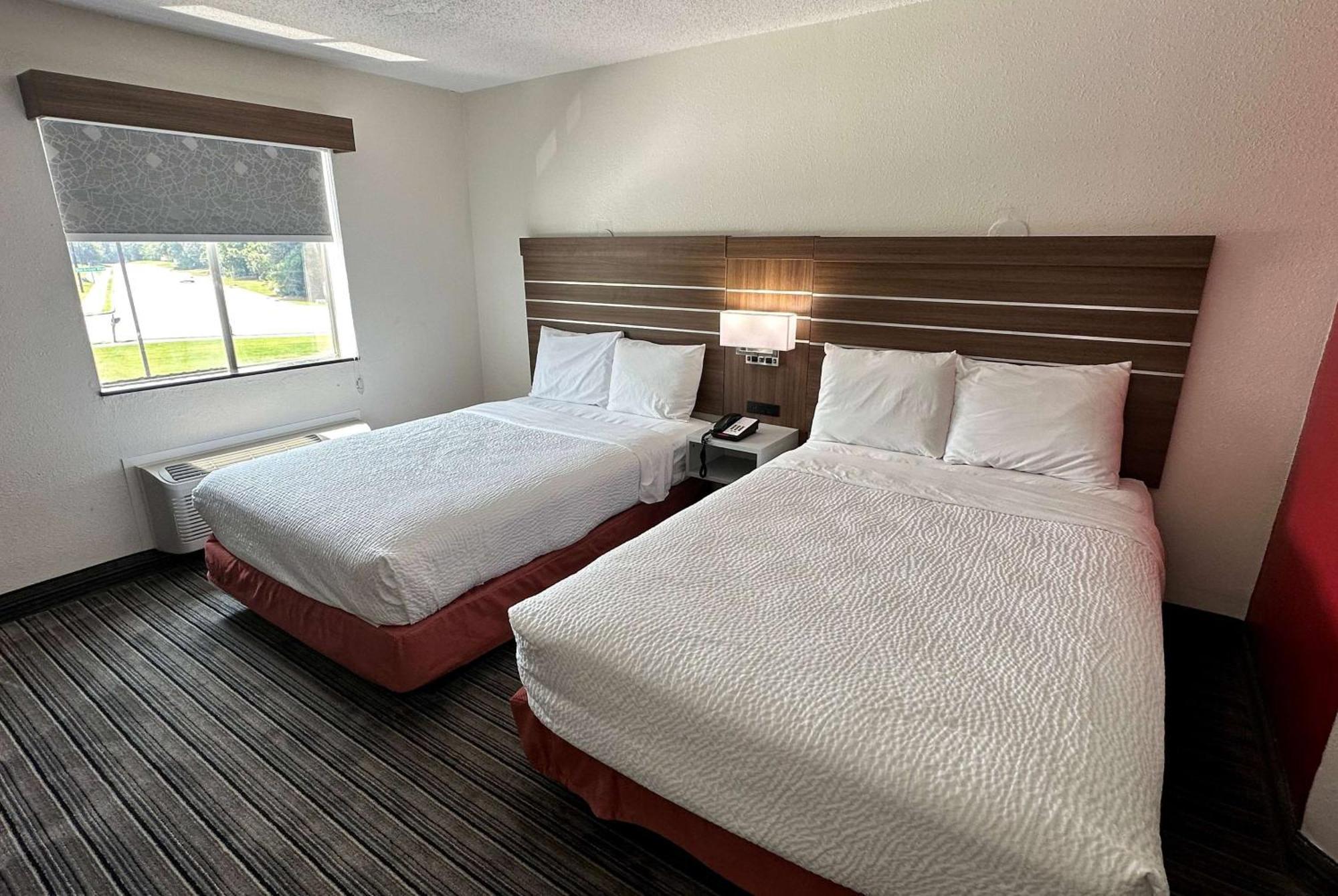 Ramada By Wyndham Lithia Springs Atlanta 호텔 외부 사진