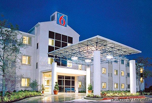 Ramada By Wyndham Lithia Springs Atlanta 호텔 외부 사진